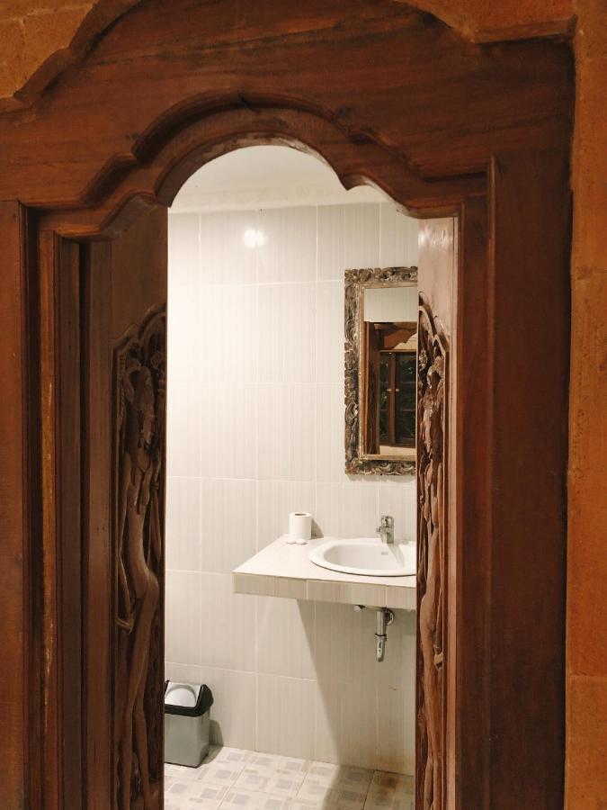 Darma Yogi House Hotel Ubud  Bagian luar foto
