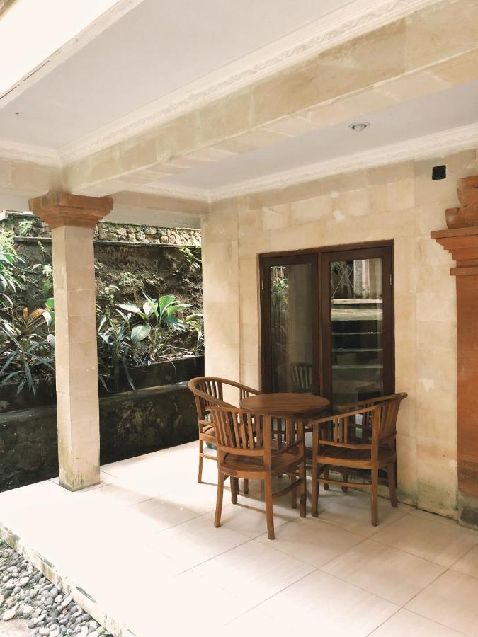 Darma Yogi House Hotel Ubud  Bagian luar foto
