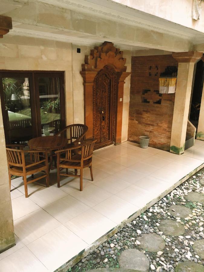 Darma Yogi House Hotel Ubud  Bagian luar foto
