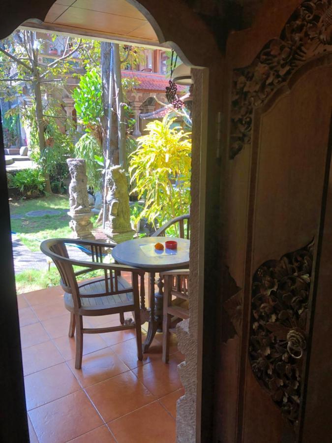 Darma Yogi House Hotel Ubud  Bagian luar foto